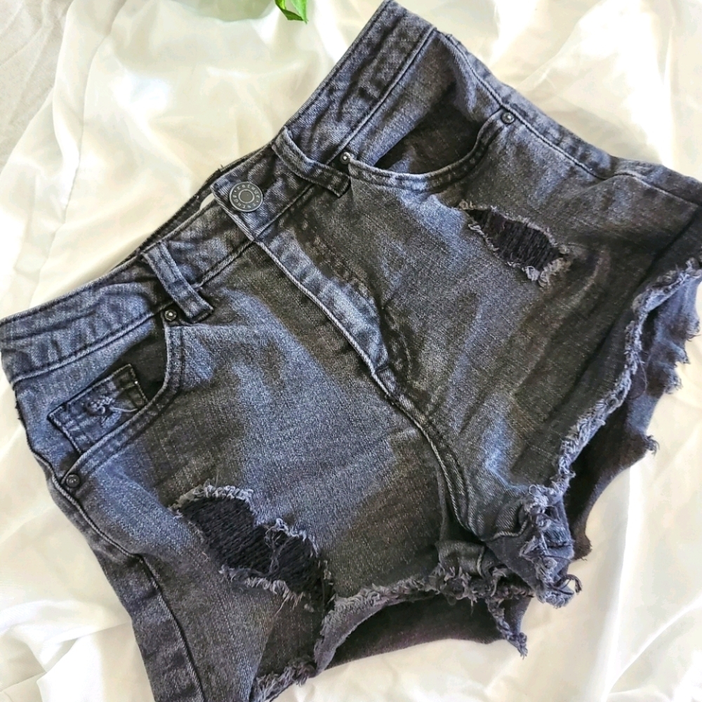 Kpop short denim